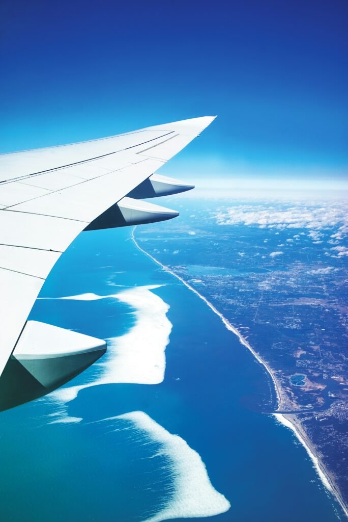 Como viajar mas barato en avión